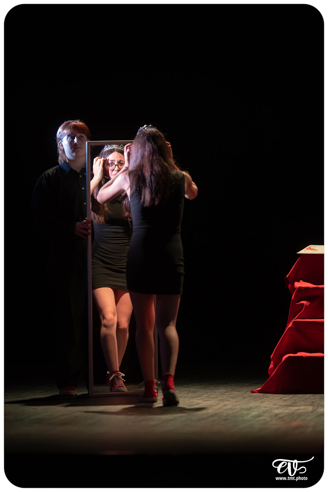 BLANCHE-NEIGE FOUTUE FORET